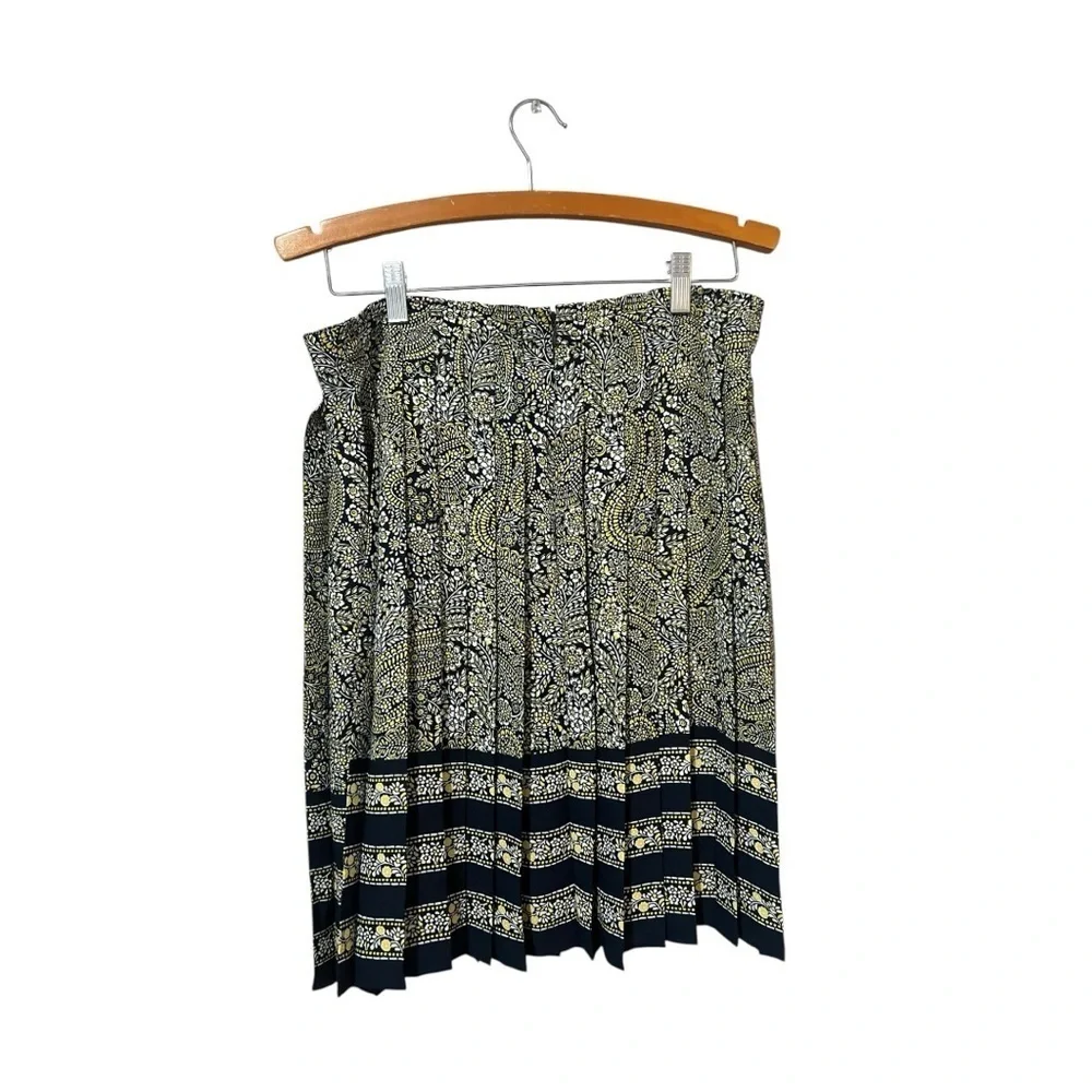 Tommy Hilfiger All Over Paisley Print Pleated Mini Skirt Navy Combo Womens 12